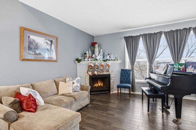 1315 Lylewood Parkway, Carver, MN 55315