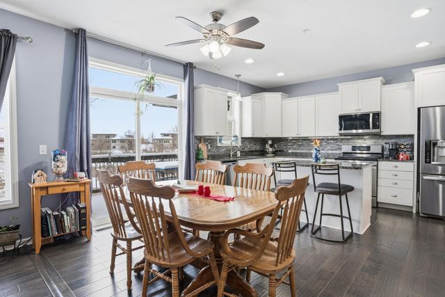 1315 Lylewood Parkway, Carver, MN 55315