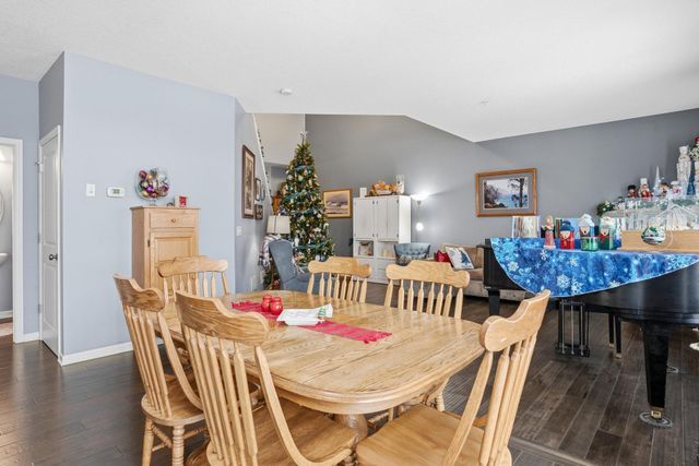 1315 Lylewood Parkway, Carver, MN 55315