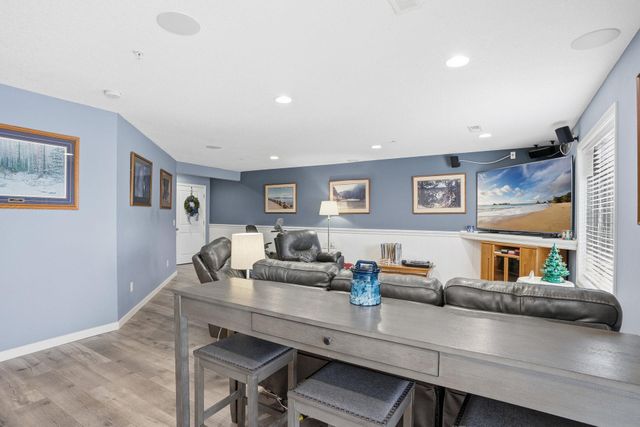 1315 Lylewood Parkway, Carver, MN 55315