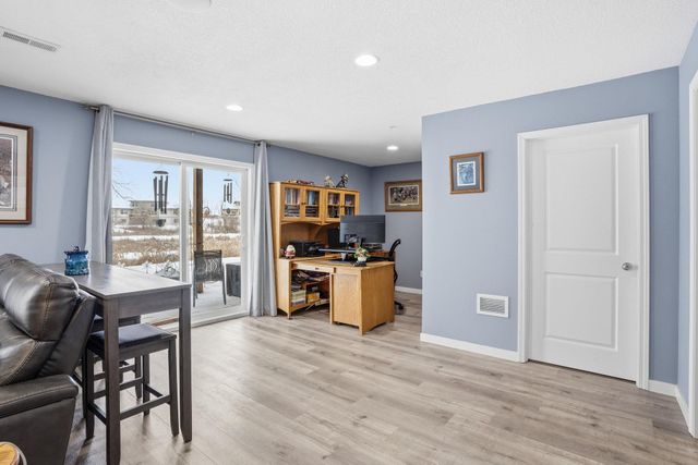 1315 Lylewood Parkway, Carver, MN 55315