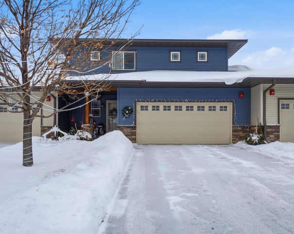 1315 Lylewood Parkway, Carver, MN 55315