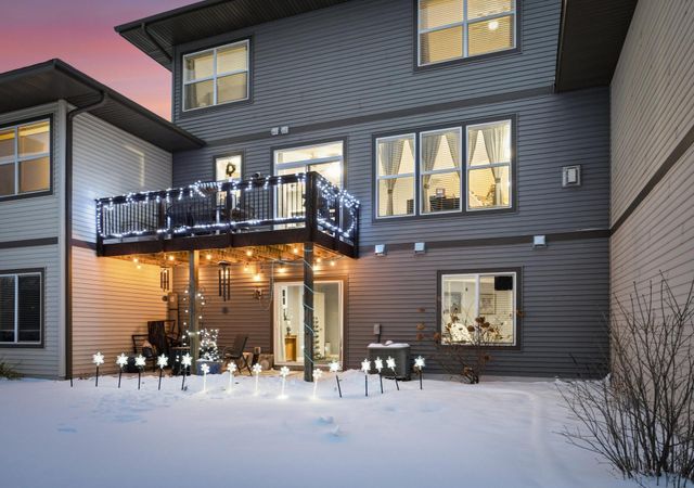 1315 Lylewood Parkway, Carver, MN 55315