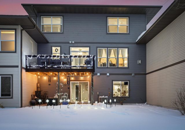 1315 Lylewood Parkway, Carver, MN 55315