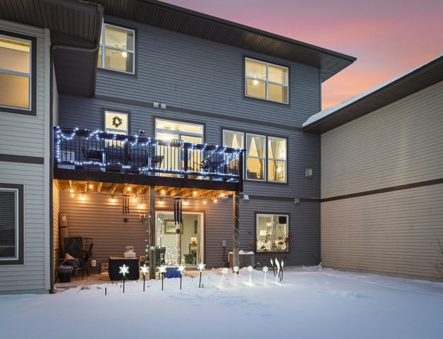 1315 Lylewood Parkway, Carver, MN 55315