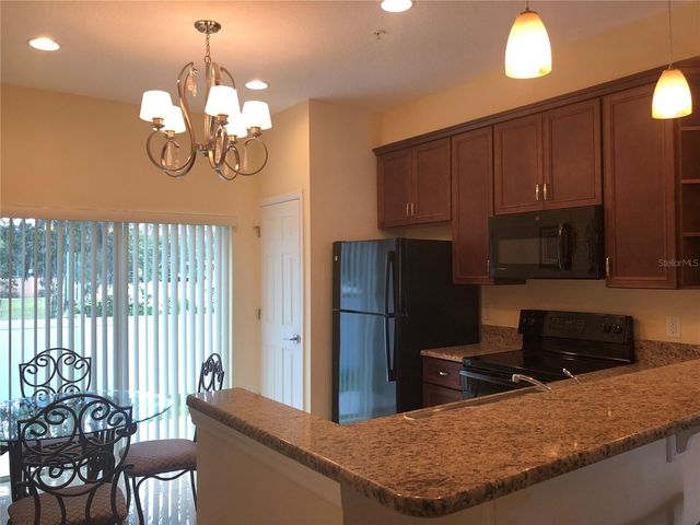 2060 ROYAL VISTA COURT, Orlando, FL 32817