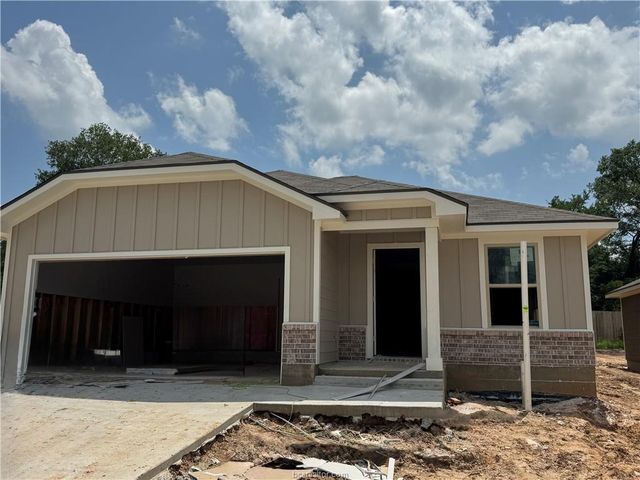 1641 Lucky Street, Bryan, TX 77803