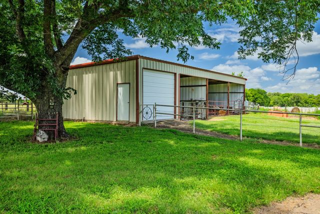 869 CR 1570, Alba, TX 75410