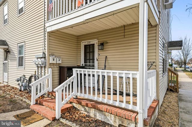 210 3RD, Riverside, NJ 08075