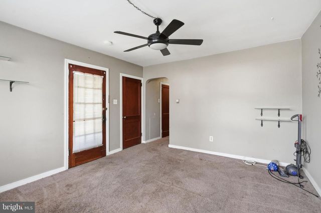 210 3RD, Riverside, NJ 08075