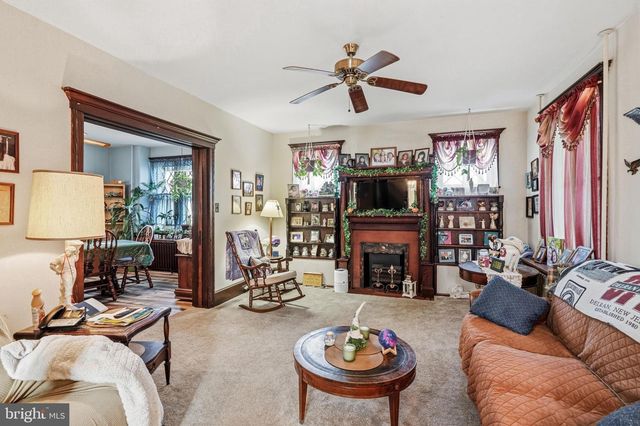 210 3RD, Riverside, NJ 08075