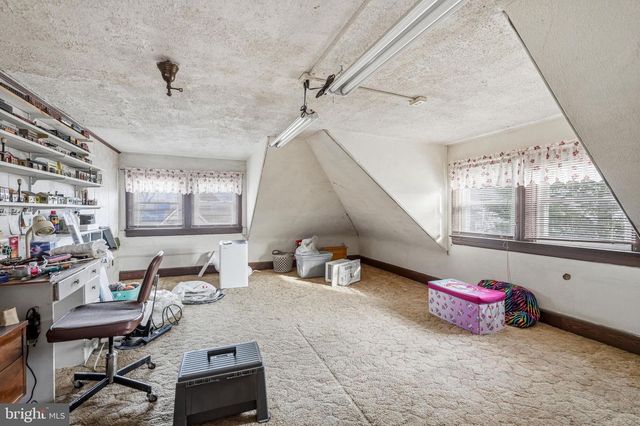 210 3RD, Riverside, NJ 08075