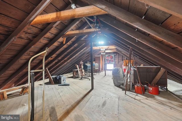 210 3RD, Riverside, NJ 08075
