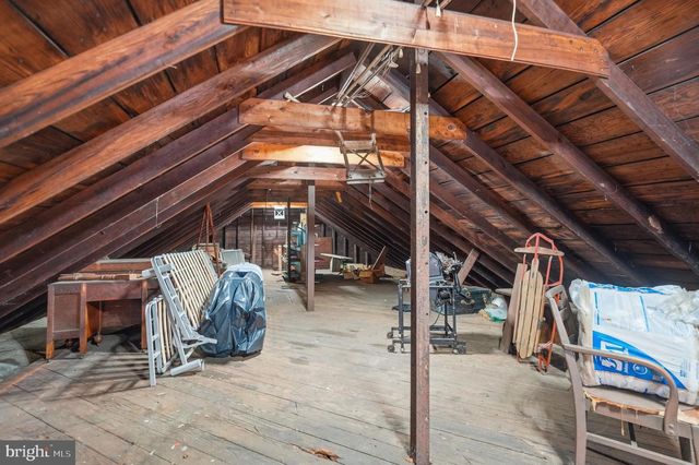 210 3RD, Riverside, NJ 08075