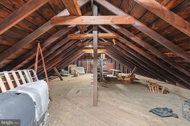 210 3RD, Riverside, NJ 08075