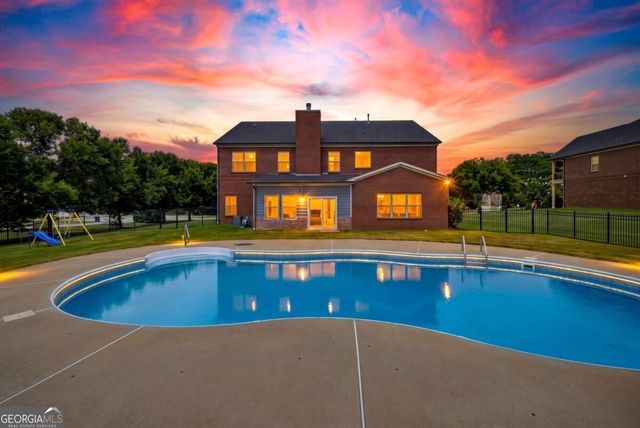 153 Hilda Way, Mcdonough, GA 30252