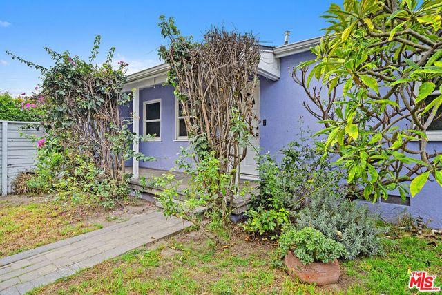 12717 Culver Boulevard, Los Angeles, CA 90066