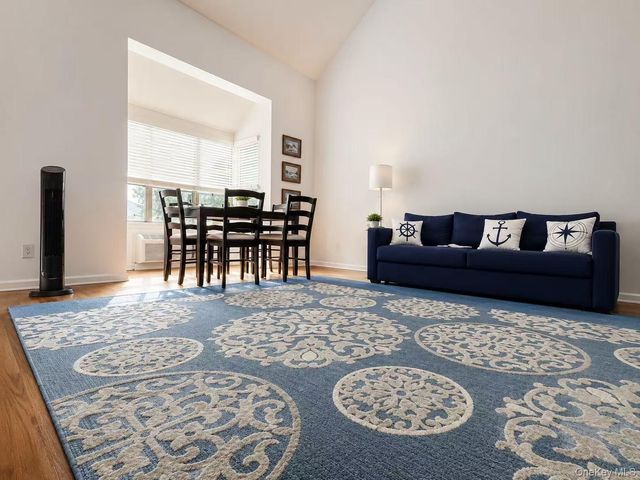 625 shore Road 2B, Long Beach, NY 11561