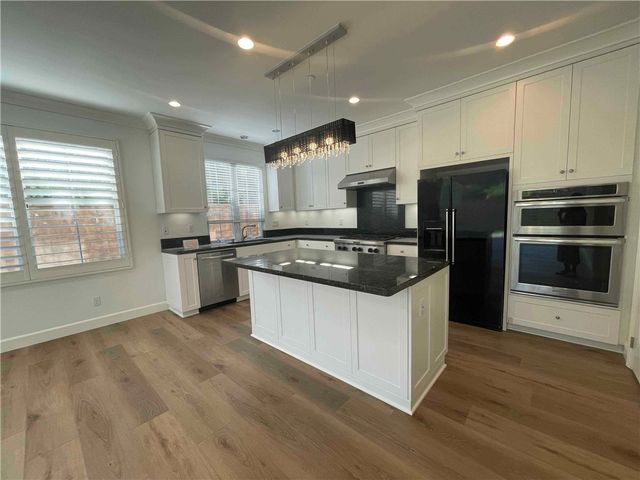 148 Stallion, Irvine, CA 92602