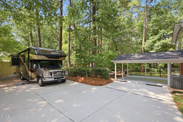 102 Lattimore Lane, Durham, NC 27713
