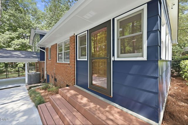 102 Lattimore Lane, Durham, NC 27713
