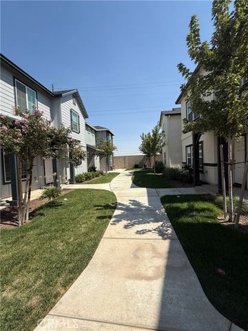 5024 Palisade Avenue, Merced, CA 95348