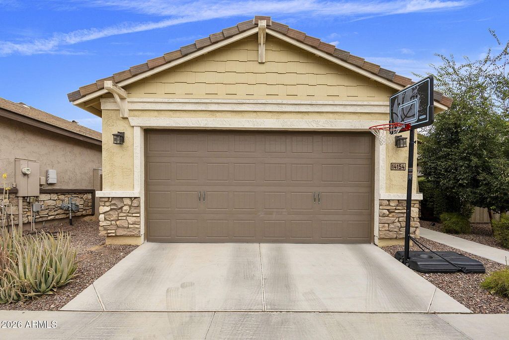 14154 W VOLTAIRE Street, Surprise, AZ 85379 — exterior