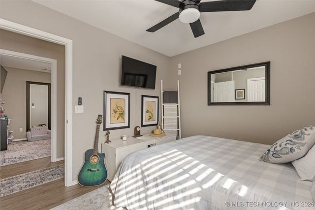 702 S Division Street, Sapulpa, OK 74066