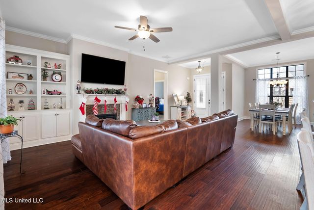 14437 Choctaw Ridge Drive, Olive Branch, MS 38654