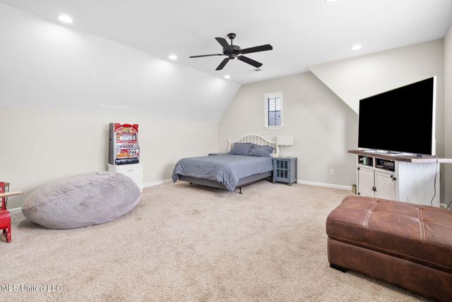 14437 Choctaw Ridge Drive, Olive Branch, MS 38654