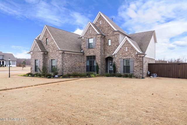14437 Choctaw Ridge Drive, Olive Branch, MS 38654