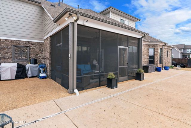 14437 Choctaw Ridge Drive, Olive Branch, MS 38654