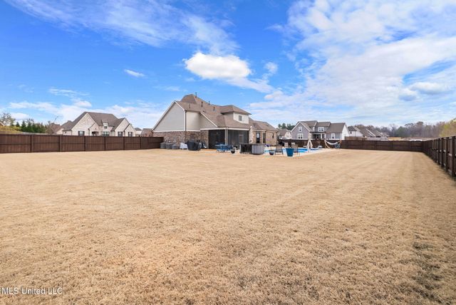 14437 Choctaw Ridge Drive, Olive Branch, MS 38654