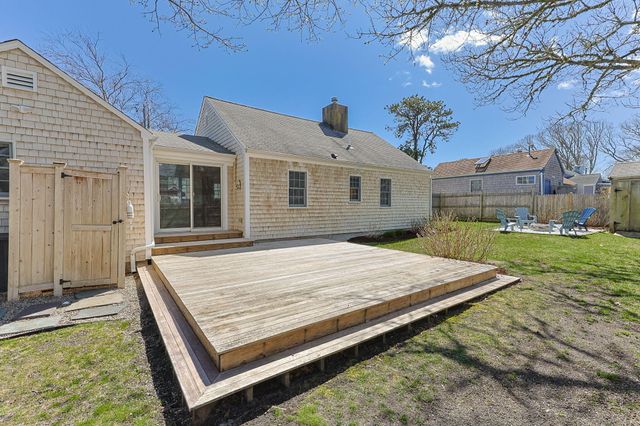 22 Mandeville Road, West Harwich, MA 02671