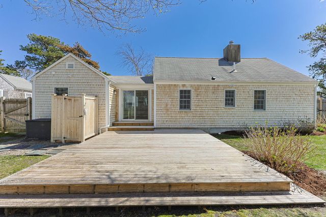 22 Mandeville Road, West Harwich, MA 02671