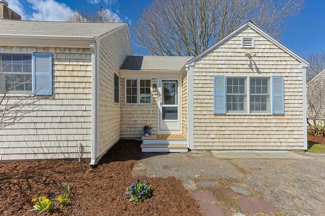 22 Mandeville Road, West Harwich, MA 02671