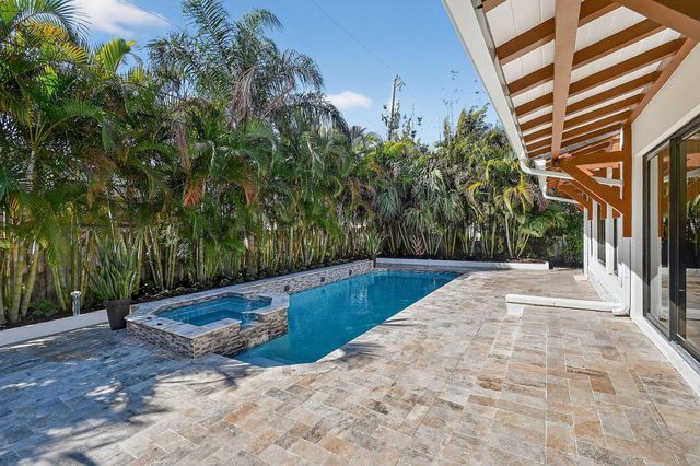 326 Palmetto Street, West Palm Beach, FL 33405