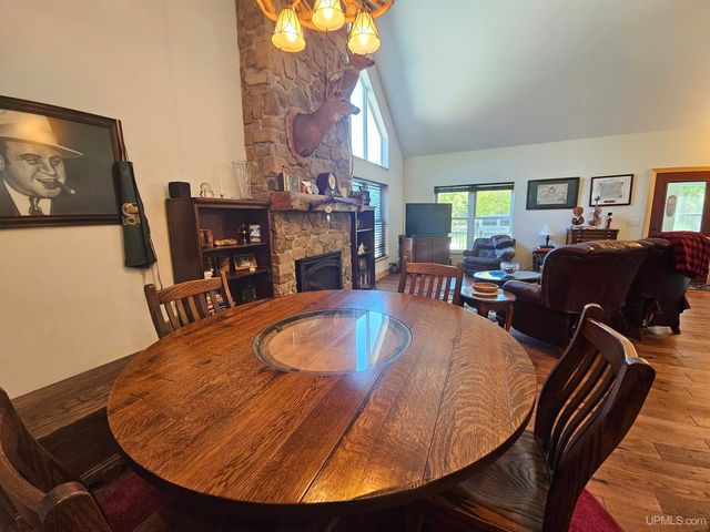 E2702 Country Lane Road, Eben Junction, MI 49825