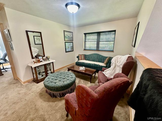 E2702 Country Lane Road, Eben Junction, MI 49825