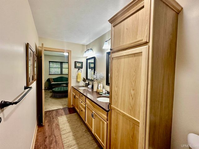 E2702 Country Lane Road, Eben Junction, MI 49825