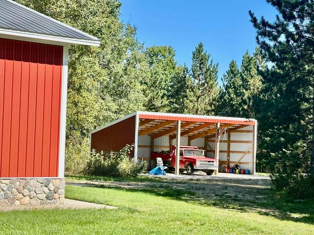 E2702 Country Lane Road, Eben Junction, MI 49825