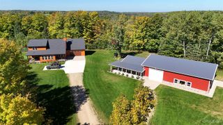 E2702 Country Lane Road, Eben Junction, MI 49825