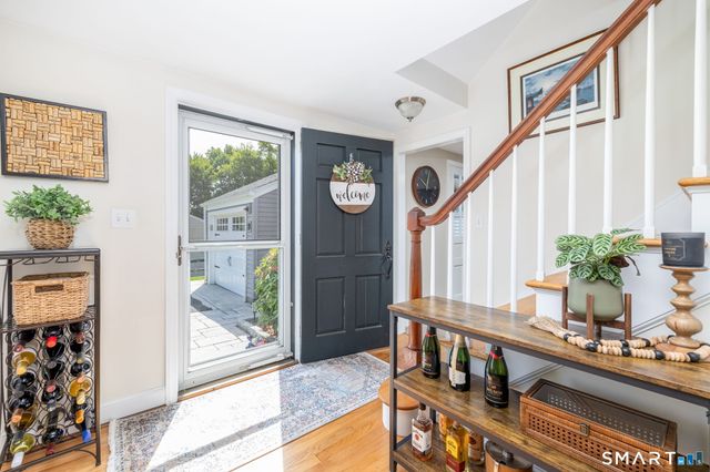 19 Baldwin Street, West Hartford, CT 06110
