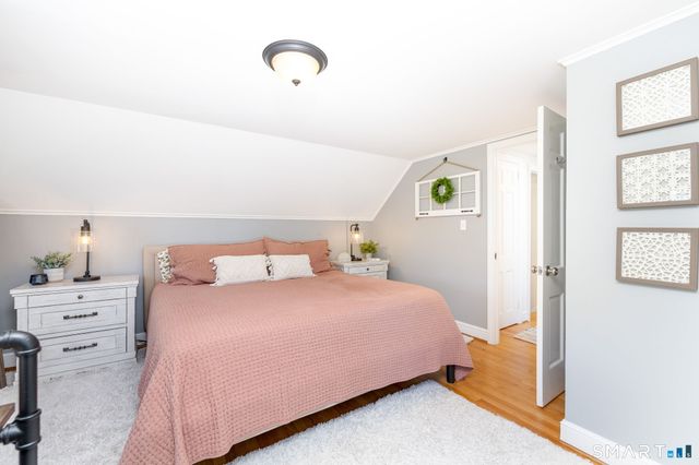 19 Baldwin Street, West Hartford, CT 06110