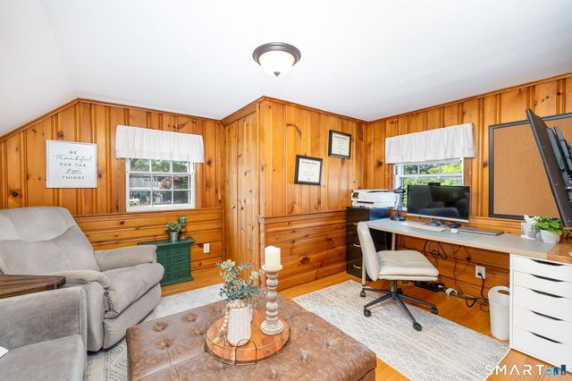 19 Baldwin Street, West Hartford, CT 06110