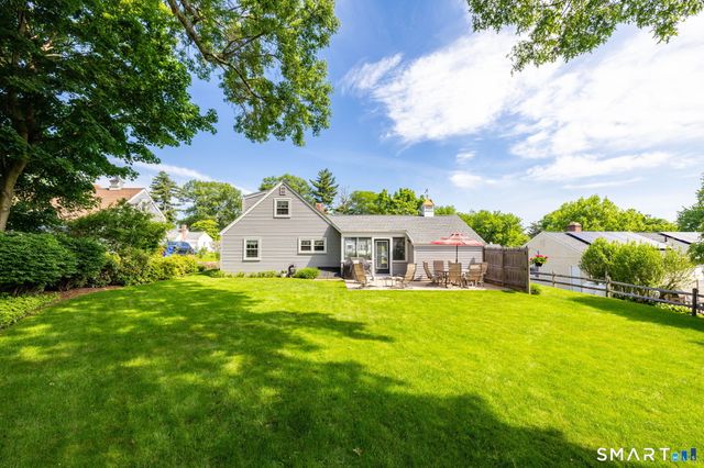 19 Baldwin Street, West Hartford, CT 06110