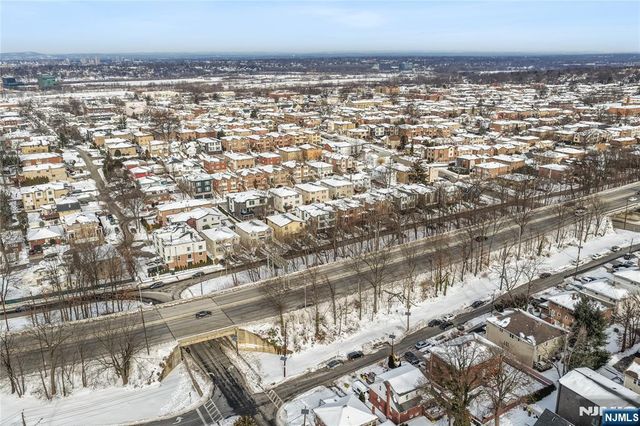 217 5th Street B, Palisades Park, NJ 07650