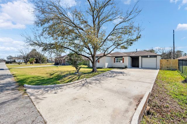 16034 Clearmeadow Street, Channelview, TX 77530