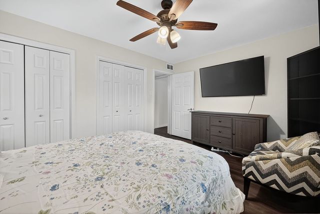 3609 Parkridge Drive 204, Dallas, TX 75234