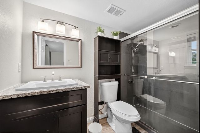 3609 Parkridge Drive 204, Dallas, TX 75234